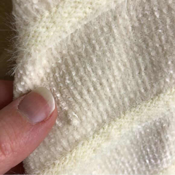 Anthropologie Akemi + Kin cream off white open front fringe poncho sweater O/S - Picture 9 of 16